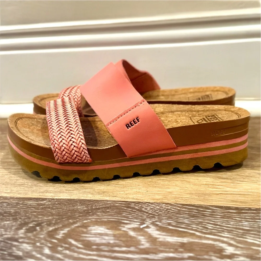 REEF Cushion Vista Hi Comfort Platform Sandal - Picture 6 of 10